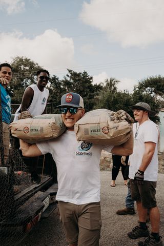 Max carrying heavy bags